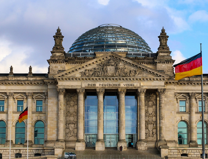 Niemcom zaczyna brakować pieniędzy. Nasz sąsiad to kolos na glinianych nogach?