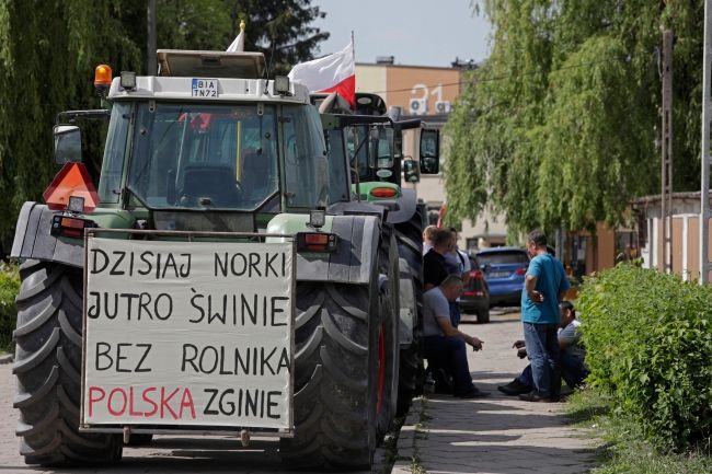 Rolnicy domagają się oddłużenia. Fot. PAP/Artur Reszko