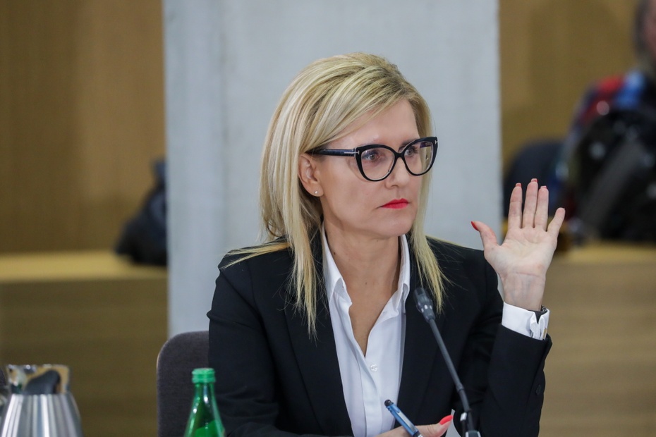 Prokurator Ewa Wrzosek na przesłuchaniu na posiedzeniu sejmowej komisji śledczej. fot. PAP/Tomasz Gzell