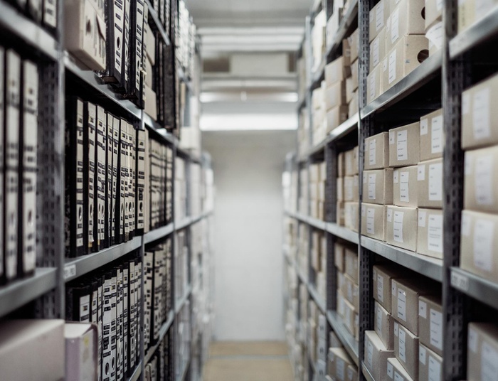 Niemcy chciały rozbicia politycznego w Polsce? Ujawniono szokujący szyfrogram z 1990 roku