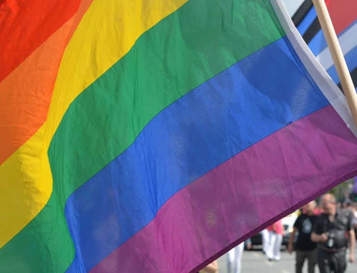 Tęczowa barbaryzacja Polski