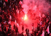 11 listopada 2019. Uczestnicy Marszu Niepodległości w Warszawie. Fot. PAP/Paweł Supernak