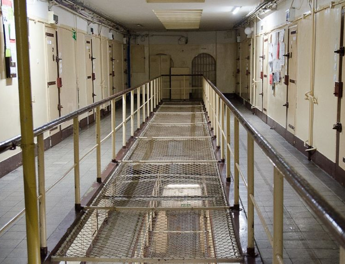 Przeszłość ciągle nieprzezwyciężona