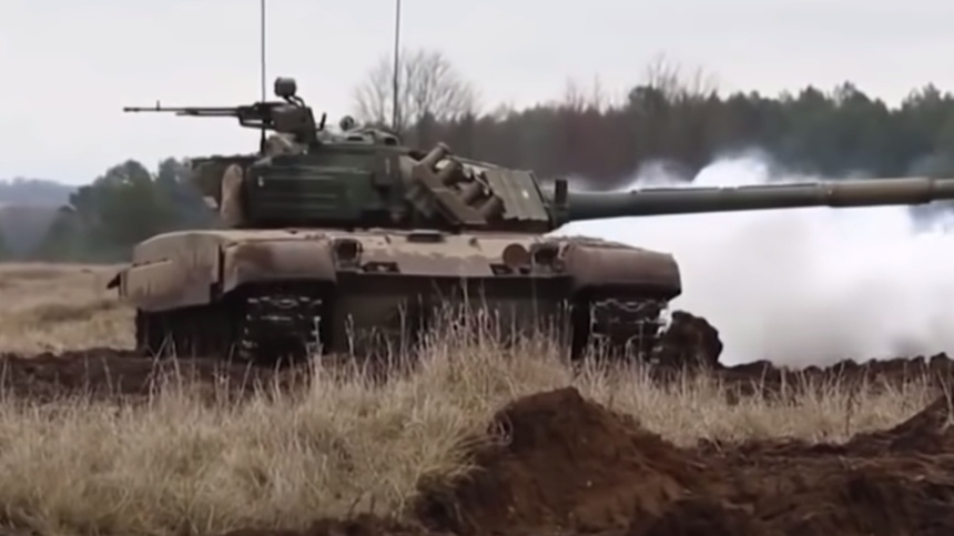 Szef biura prezydenta Ukrainy Andrij Jermak poinformował o nowych dostawach polskich czołgów. (fot. YouTube)