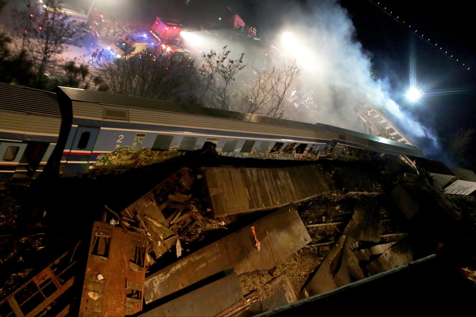 Wypadek kolejowy w Grecji. Źródło: EPA/APOSTOLIS DOMALIS