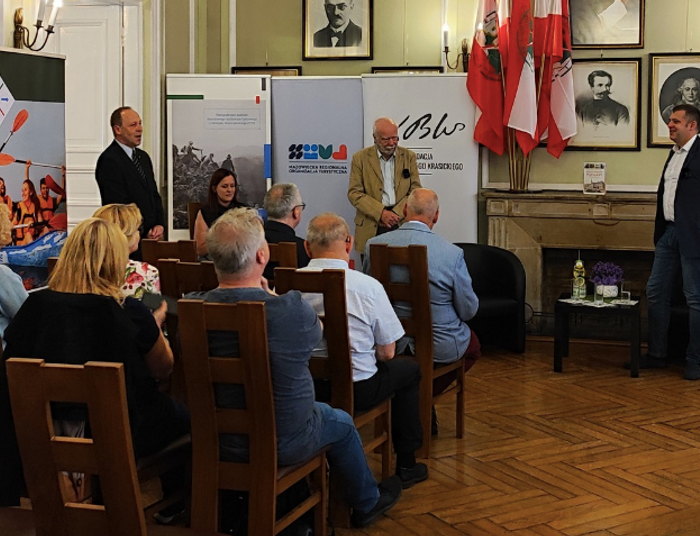 Jarmark Świętojański w Warszawie, czyli jak tradycja może się opłacić