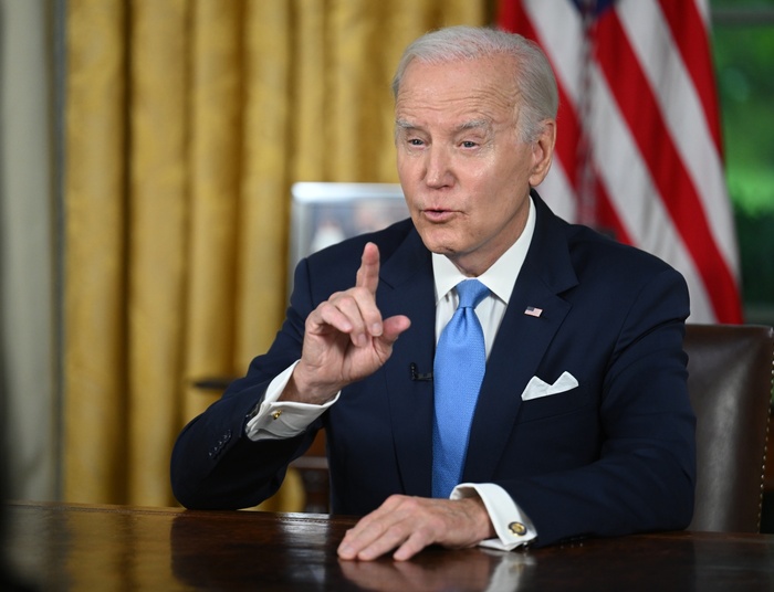Tak Biden ratuje USA przed bankructwem. Ameryka stała nad przepaścią
