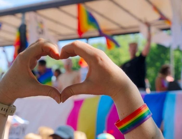 Sondaż: Większość Polaków za związkami partnerskimi osób tej samej płci