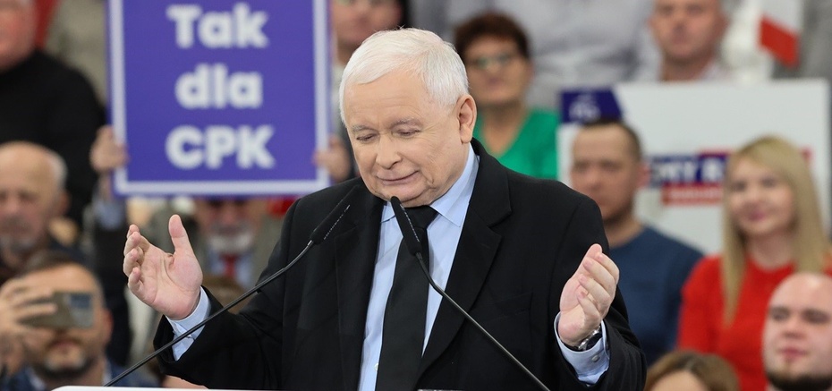 "Partia PiS znalazła się na rozdrożu". Fot. PAP/Radek Pietruszka