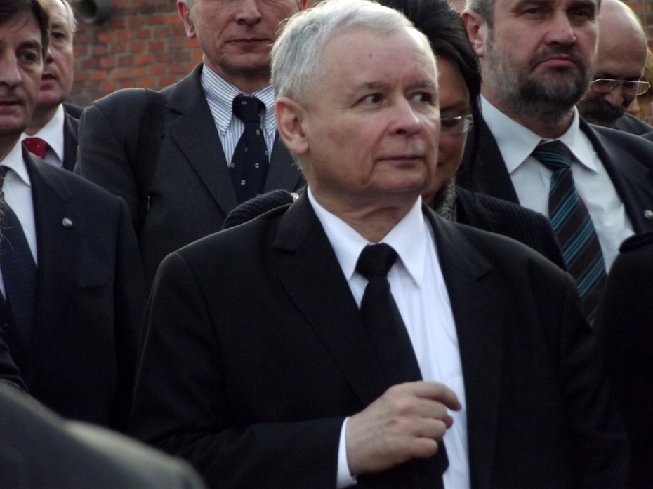 Jarosław Kaczyński wpłacił pieniądze na fundusz wsparcia Sił Zbrojnych Ukrainy. fot. Piotr Drabik from Poland - Jarosław Kaczyński, CC BY 2.0