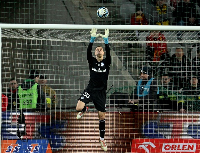 Hit w Warszawie. Pogoń pozbawi Legię złudzeń?