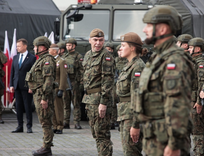 Kluczowe umowy dla armii zatwierdzone. Prezydent: Myśleli, że mogą nas wziąć od Wschodu