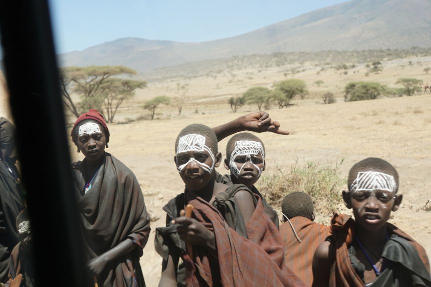 Masajscy chłopcy, Tanzania © Bogna Janke