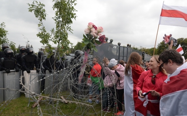 Protesty w Mińsku, fot. PAP/EPA/STR