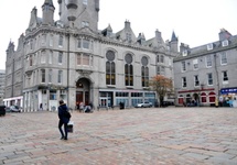 Cytadela Armii Zbawienia. Budynek wzorowany na Zamku Balmoral