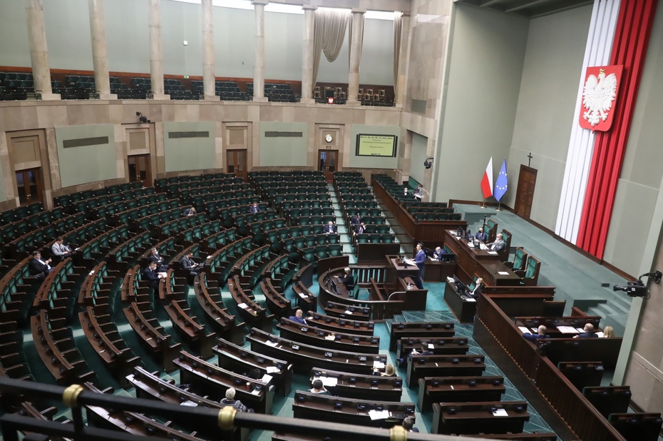 Sejm zajmuje się sprawą zaostrzenia aborcji Fot. PAP/Tomasz Gzell