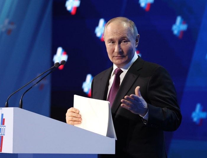 Putin oddał Gazpromowi zachodnie fabryki. Unia Europejska protestuje