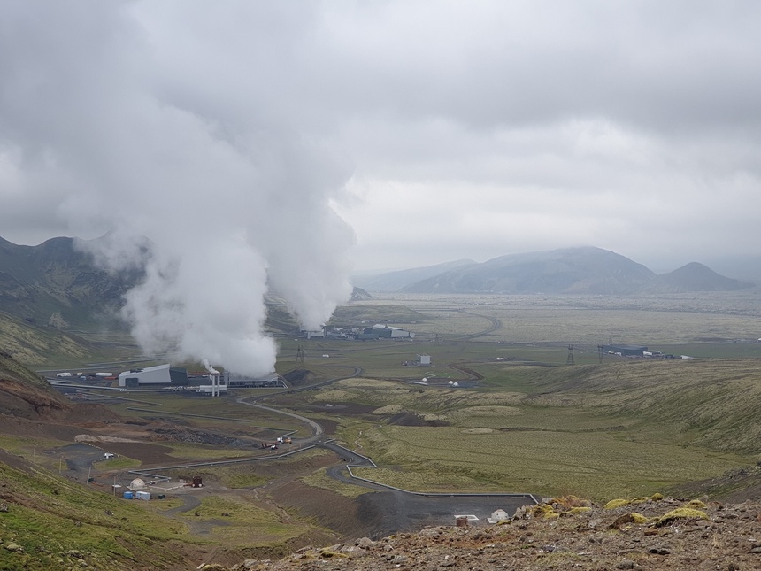 Elektrownia geotermalna Hellisheiði o mocy całkowitej ponad 700 MW
