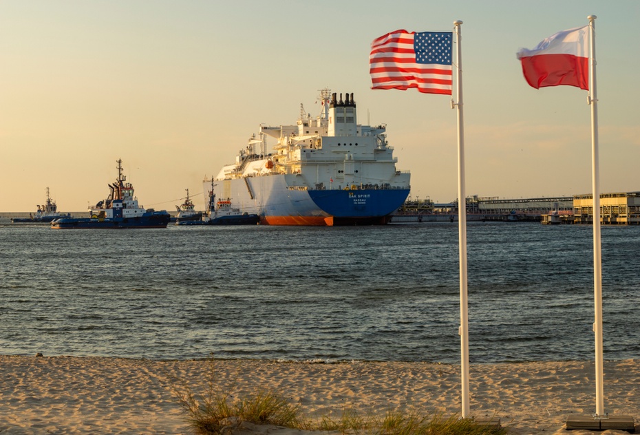 Amerykański zbiornikowiec LNG w terminalu w Świnoujściu, lipiec 2019. Fot. Shutterstock