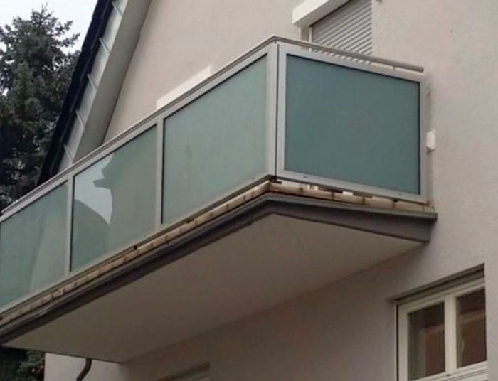 Fotowoltaiczna mikroinstalacja na balkonie za 2,5 tys. złotych