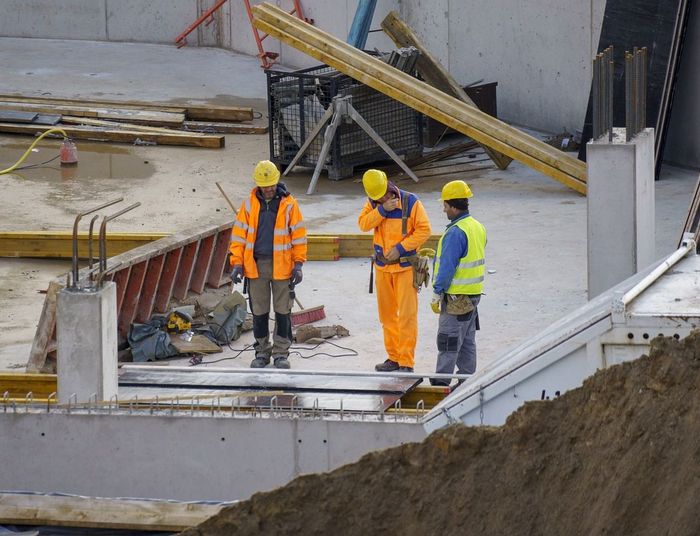 Wyższa pensja niż praca na etacie? Pracownicy zmieniają priorytety