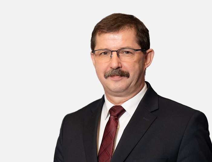 Miał dość "uśmiechniętej polityki". Wiceminister zrezygnował ze stanowiska