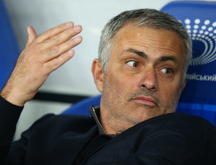 Mourinho nie musiał długo szukać pracy. "The Special One" sprawił sensację