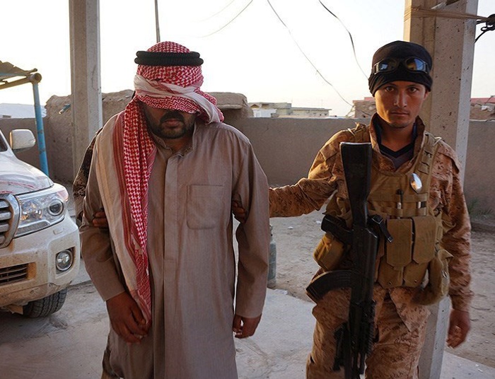 Co zrobić z Niemcami w ISIS?