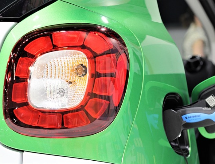 Elektromobilność w Krajowym Planie Odbudowy. Polska czeka na decyzję Komisji Europejskiej