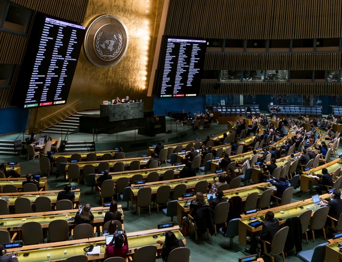 ONZ. Zgromadzenie Ogólne przyjęło rezolucję popierającą reparacje wojenne dla Ukrainy