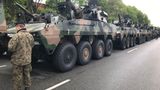 Pojazdy wojskowe zaprezentowane na defiladzie.  Fot. Twitter/ MON