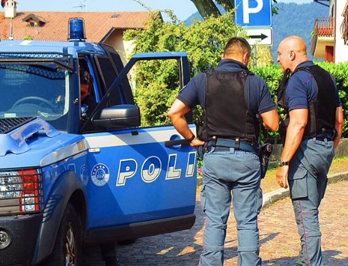 Brutalny atak na Polaka we Włoszech. Sprawcy dźgali go nożem bez opamiętania