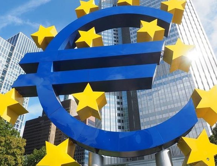 Największa słabość państwa polskiego. Czy wtedy by nam groziła Unia?