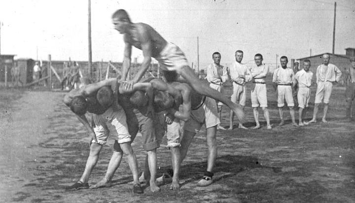 Ćwiczenia gimnastyczne legionistów