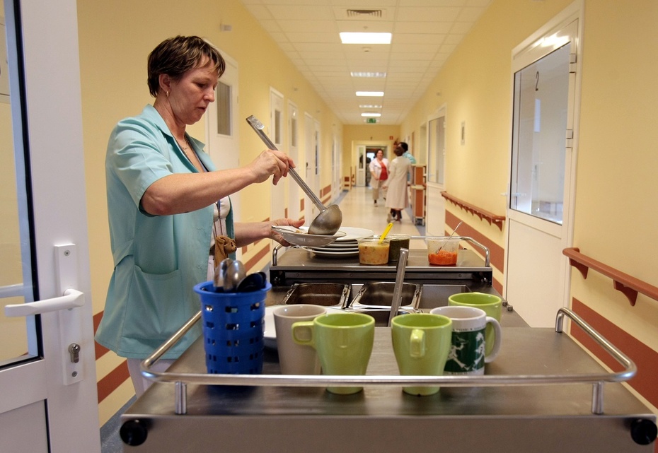 PiS: Program „Dobry posiłek” wprowadzamy dla wszystkich pacjentów polskich szpitali. Zdjęcie ilustracyjne. Fot. PAP/Leszek Szymański