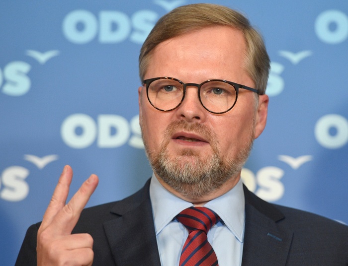 V-4 w całości rządzona już przez prawicę!