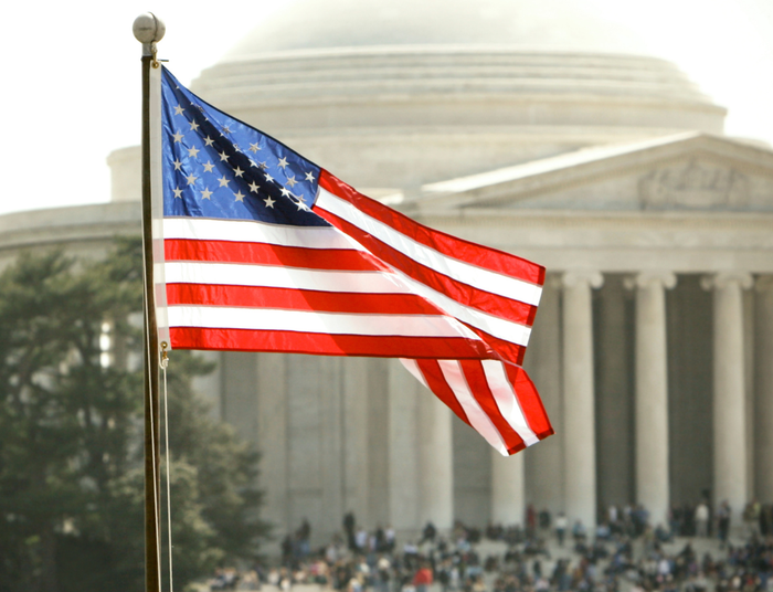 Trump brutalnie realizuje obietnice. Kulisy radykalnych zmian w administracji