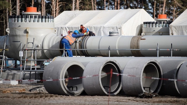 Do ukończenia budowy Nord Stream brakuje 200 kilometrów. Fot. PAP wideo