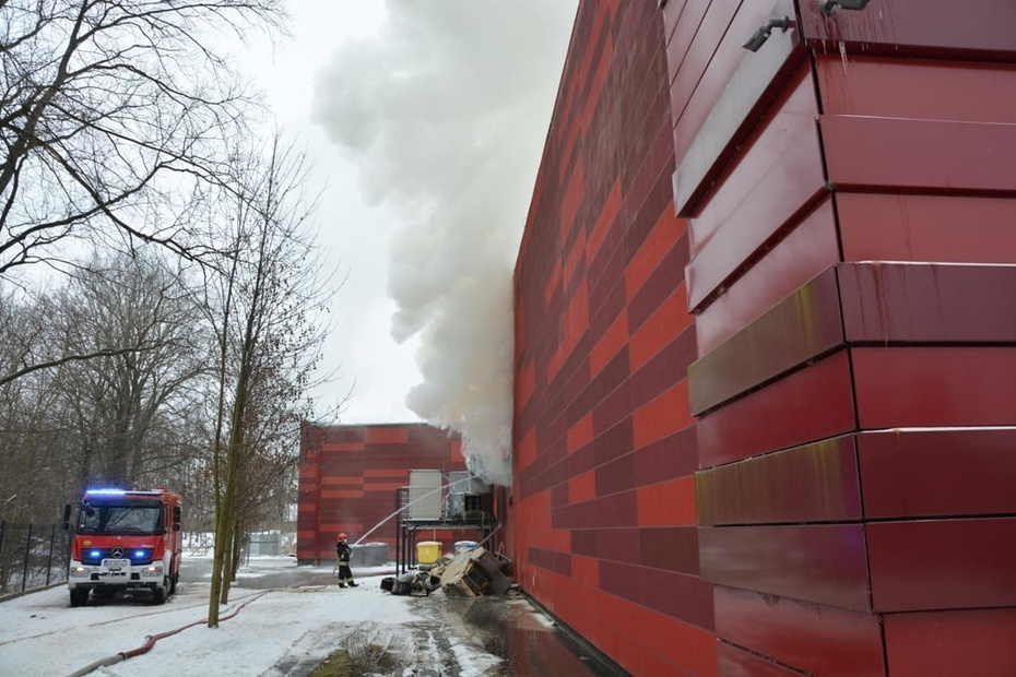 Gigantyczny pożar w krakowskim archiwum. Wciąż trwa liczenie strat. Fot. Facebook/Wojewoda Małopolski