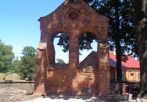 Dzwonnica kościóła w Kucicach