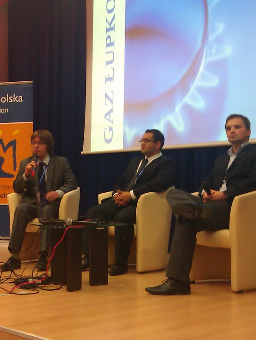 Debata o gazie łupkowym.