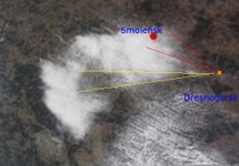 Fot. 6: Zdjęcie satelitarne z 10 kwietnia: dwie grupy chmur, Desnogorsk i kierunek wiatru 9.04 (żólte) i 10.04 (czerwone).