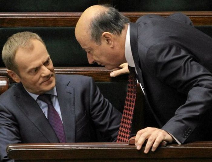 Katastrofa budżetowa zbliża się szybkimi krokami-deficyt po 5 miesiącach już 53 mld zł