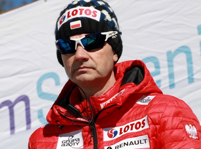 Po trzech sezonach niezwykle owocną pracę z polskimi skoczkami narciarskimi zakończył Stefan Horngacher. Fot. PAP/Grzegorz Momot
