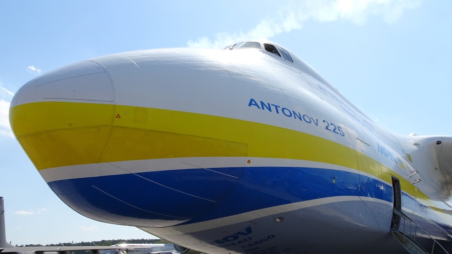 Prezydent Ukrainy Wołodymyr Zełenski ogłosił budowę drugiego samolotu An-225 "Mrija". (fot. Flickr/Neuwieser)