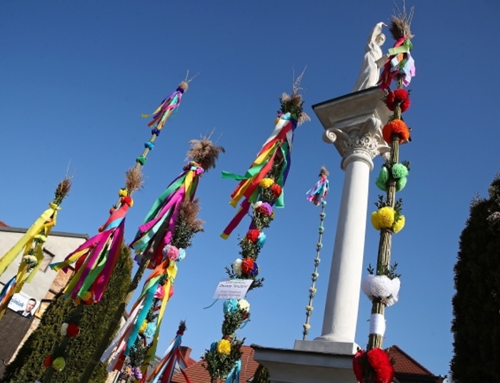 Niedziela Palmowa 2020. Prymas Polak: Nie czyńcie ze "świąt życia" - "świąt śmierci"