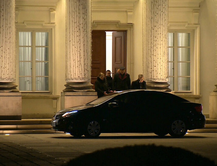 Andrzej Duda przyjął ślubowania od nowych sędziów TK: Pawłowicz, Piotrowicza i Steliny