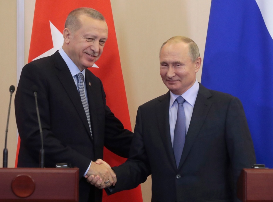Erdogan rozmawiał z Putinem ws. Syrii. fot. PAP/EPA