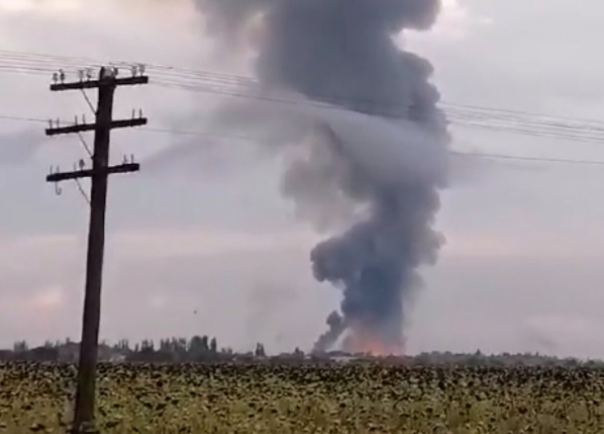 20 samolotów mieściło rosyjskie lotnisko wojskowe Hwardijske na anektowanym Krymie, w rejonie, gdzie, według mediów z Rosji, doszło we wtorek do eksplozji. Źródło: Twitter