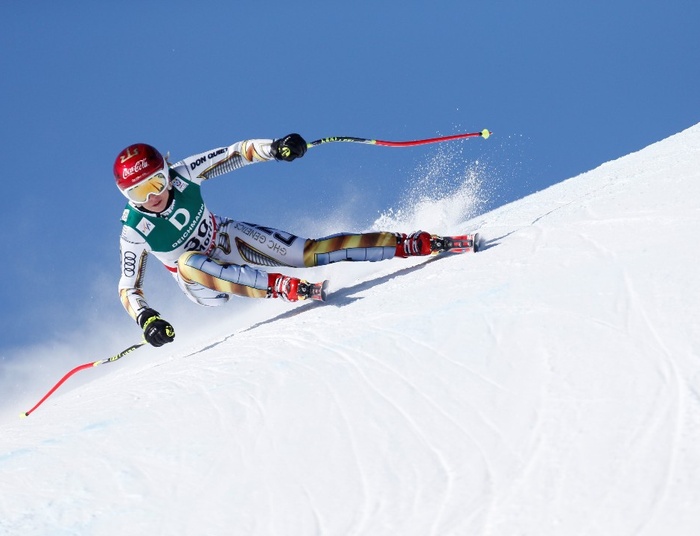 Olimpiada Estery – czyli trochę o nartach zjazdowych